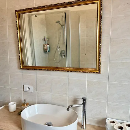 Il Balconcino-cozy Apartamento